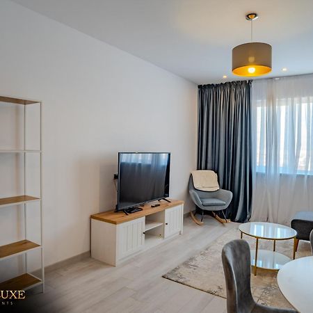 Yamaluxe Apartments - Silent & Warm With Many Facilities Boekarest Buitenkant foto