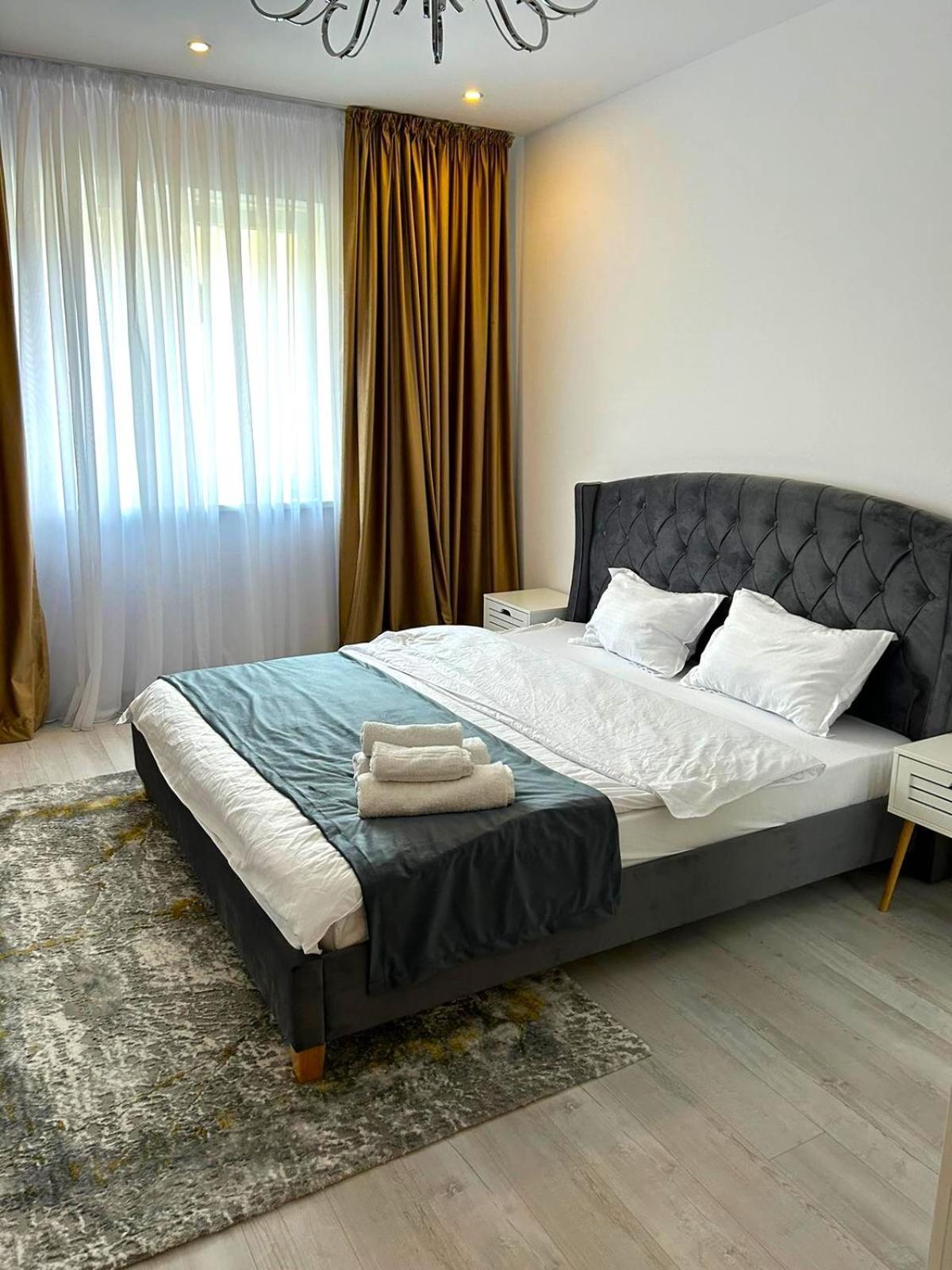 Yamaluxe Apartments - Silent & Warm With Many Facilities Boekarest Buitenkant foto